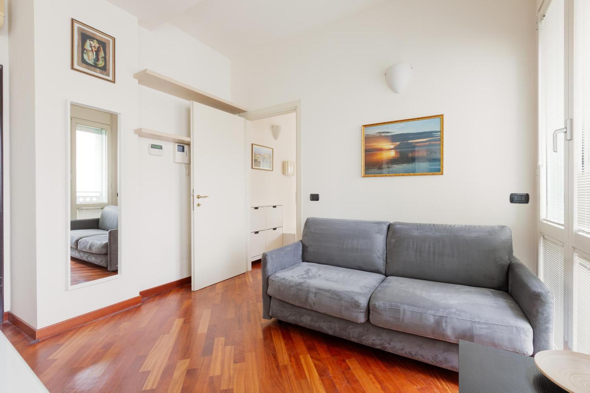 Bright & Comfy Apartment With Parking 밀라노 외부 사진