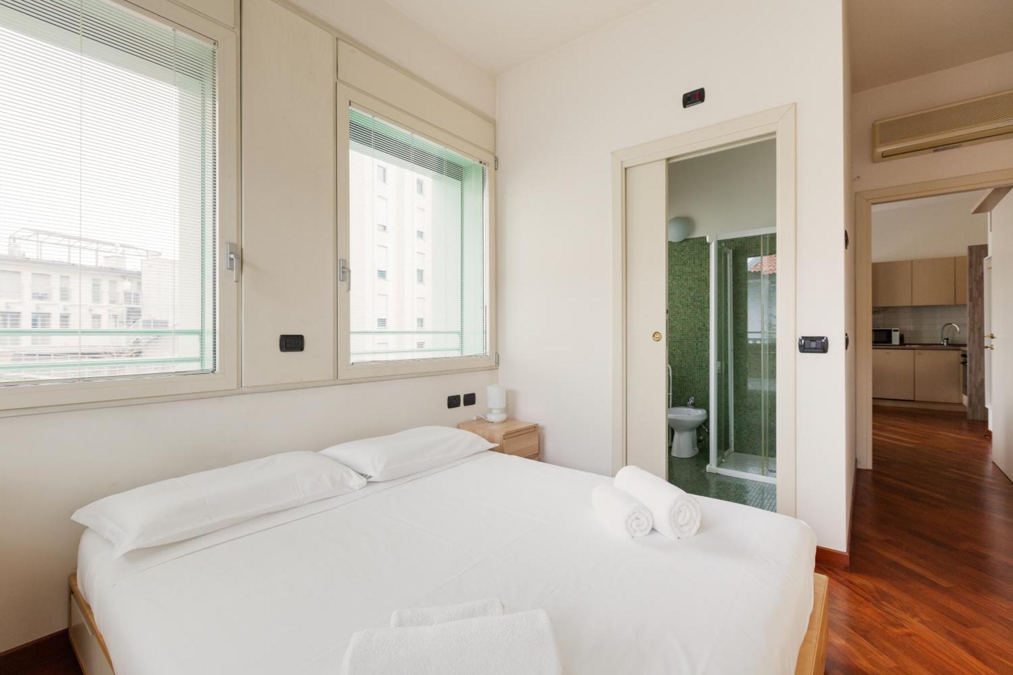 Bright & Comfy Apartment With Parking 밀라노 외부 사진